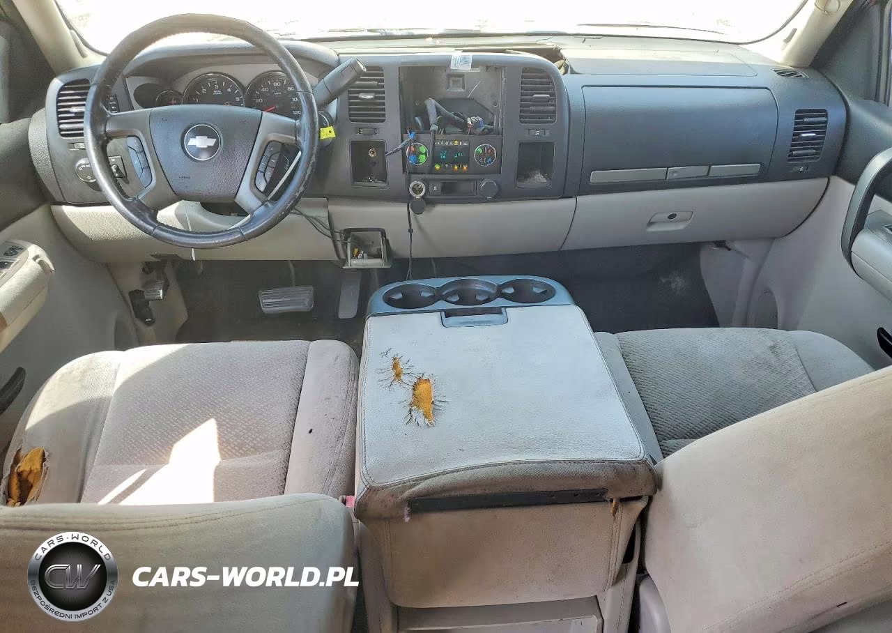 2008 Chevrolet Silverado C1500 VIN:3GCEC13078G168367 - 8