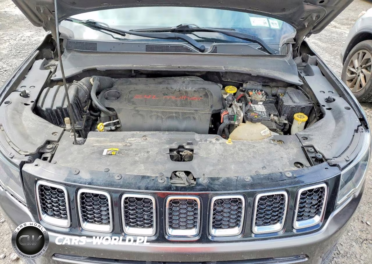 2018 Jeep Compass Latitude VIN:3C4NJDBB3JT303044 - 12