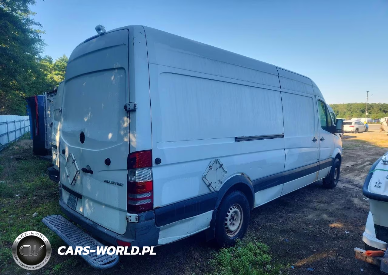 2014 Mercedes-Benz Sprinter 2500 VIN:WD3PE8DE9E5901683 - 3