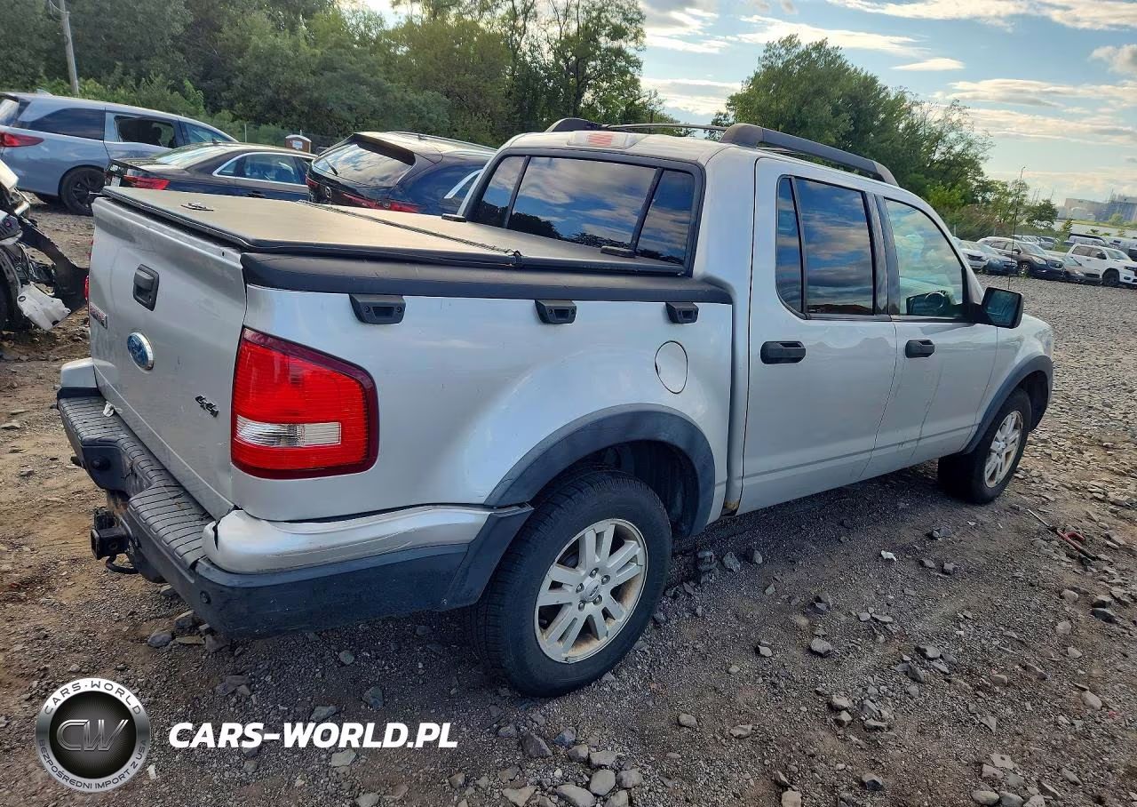 2010 Ford Explorer Sport Trac Xlt VIN:1FMEU5BE9AUA41393 - 3