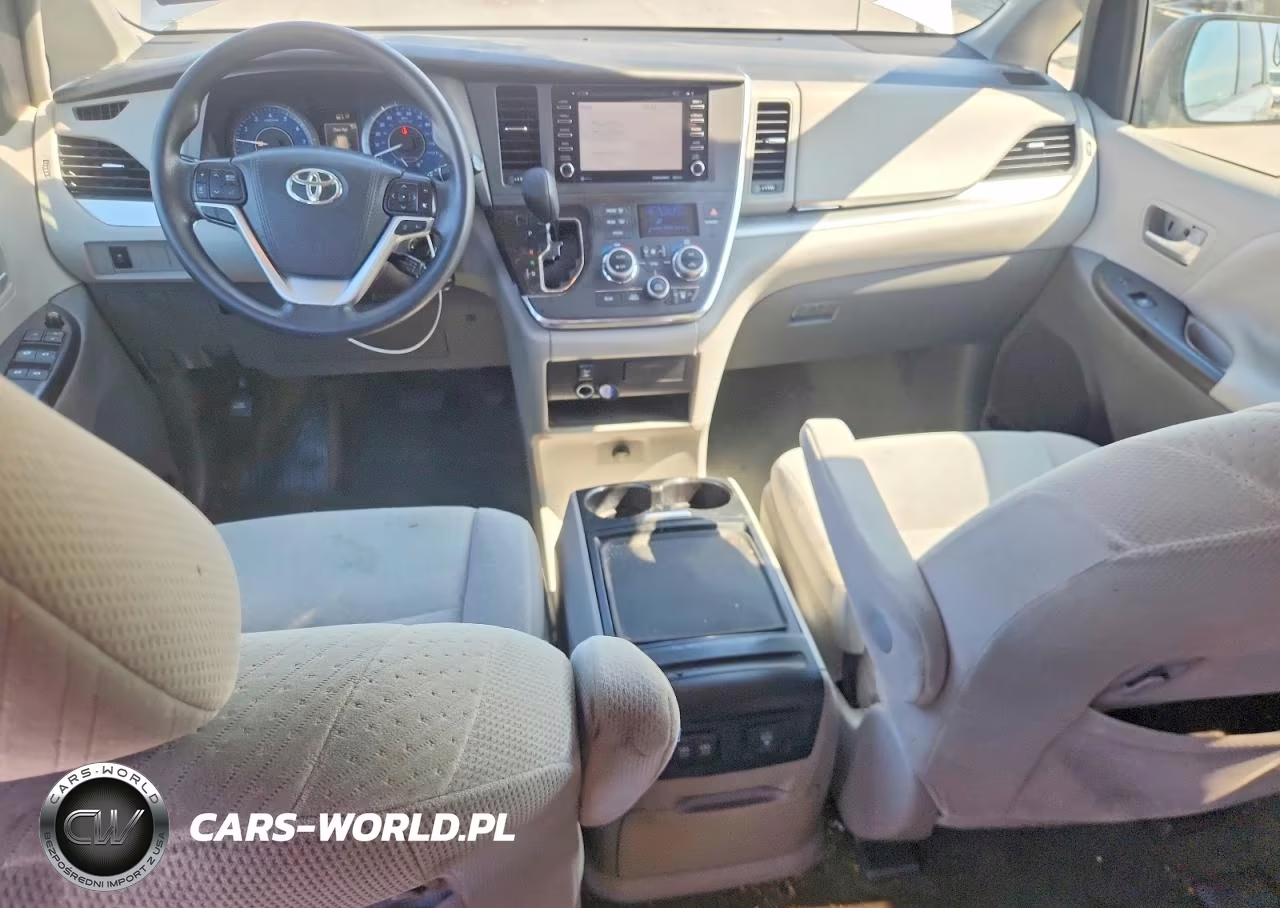 2018 Toyota Sienna Le VIN:5TDKZ3DC9JS904979 - 8