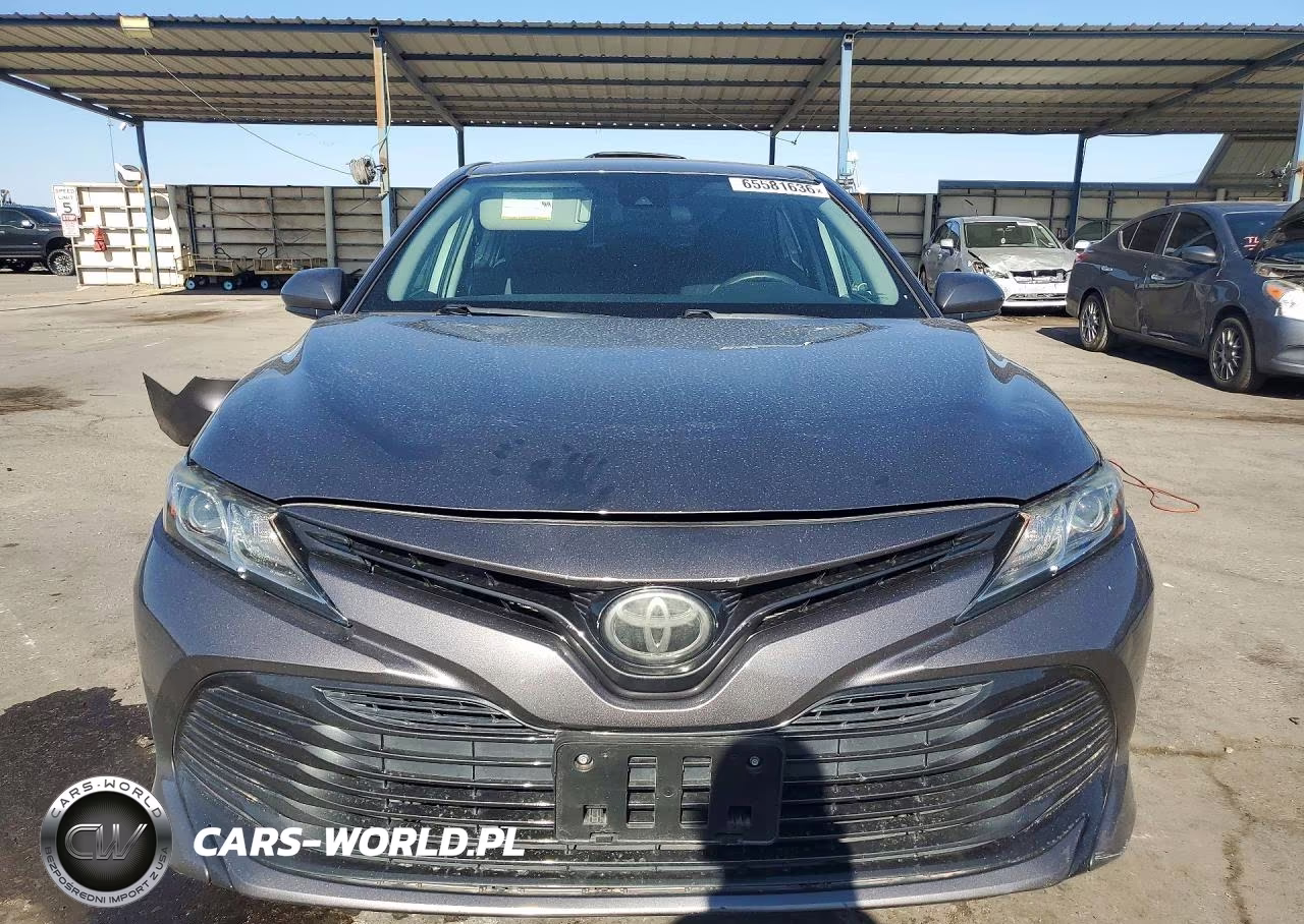 2020 Toyota Camry Le VIN:4T1C11BK8LU006037 - 5