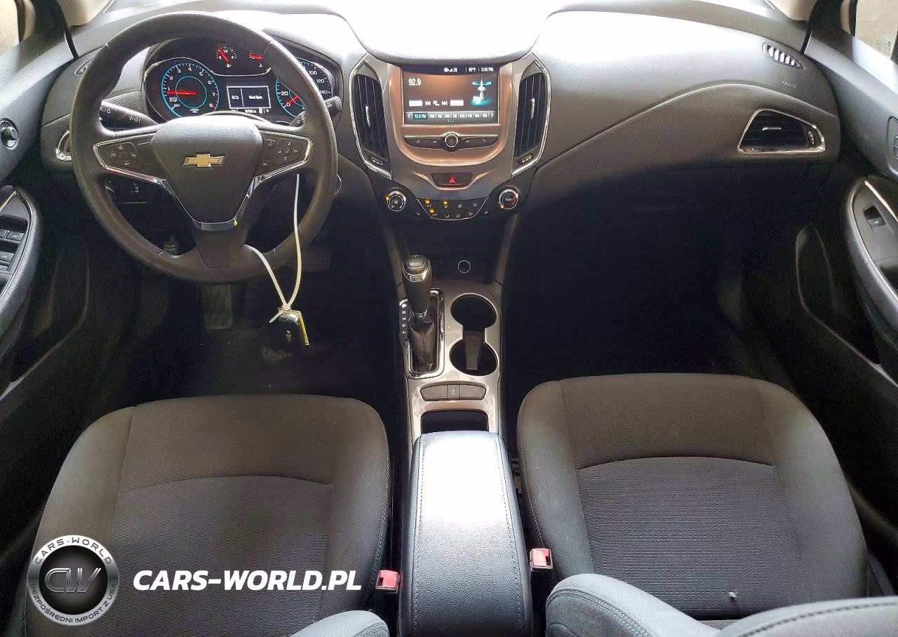 2017 Chevrolet Cruze Lt VIN:3G1BE6SM2HS589272 - 8