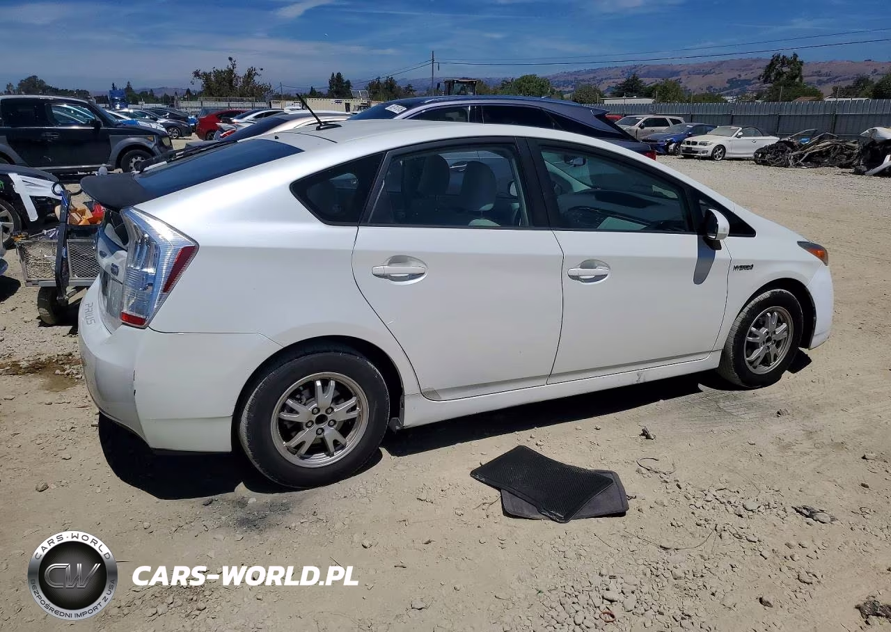 2010 Toyota Prius Ii VIN:JTDKN3DU3A1235321 - 3