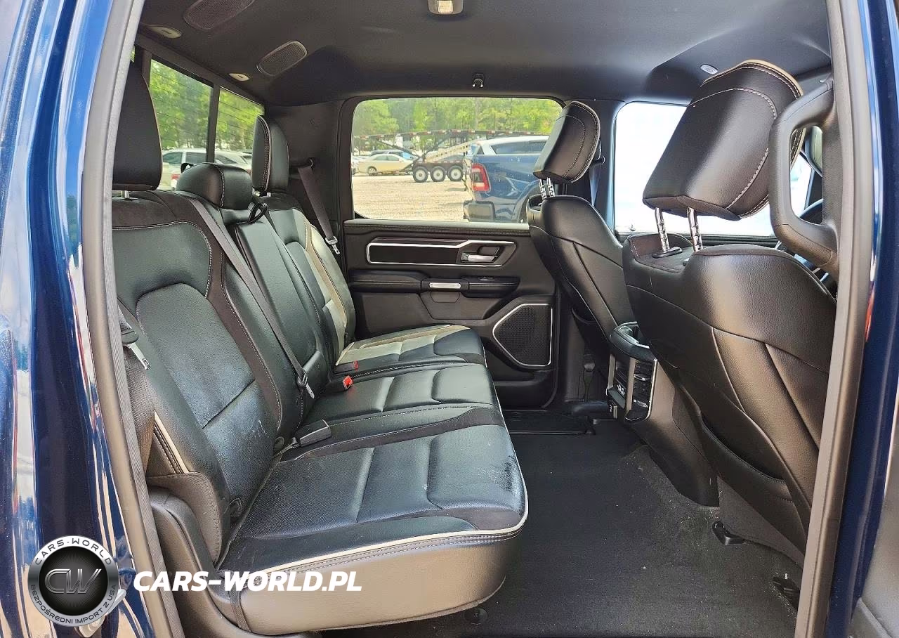 2023 Ram 1500 Laramie VIN:1C6SRFJM7PN515326 - 10