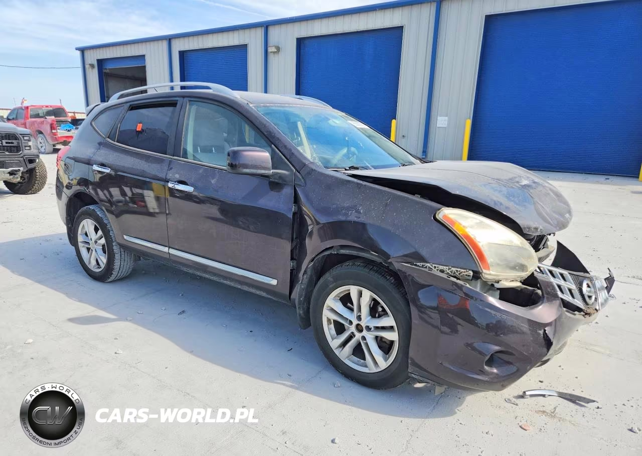 2013 Nissan Rogue S VIN:JN8AS5MT1DW538018 - 4
