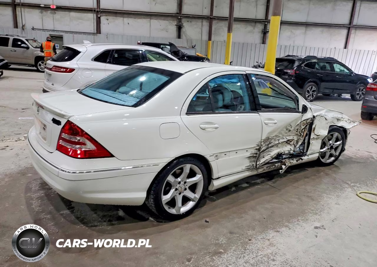 2007 Mercedes-Benz C 230 VIN:WDBRF52H47F927935 - 3