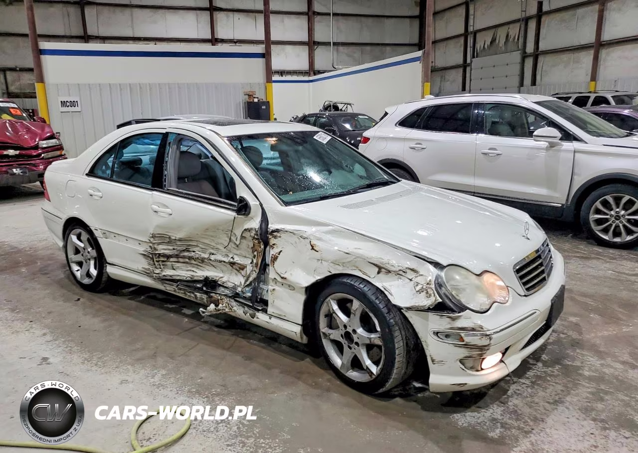 2007 Mercedes-Benz C 230 VIN:WDBRF52H47F927935 - 4