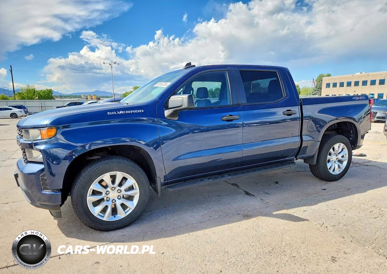 2021 Chevrolet Silverado K1500 Custom – zdjęcie 1 z 13