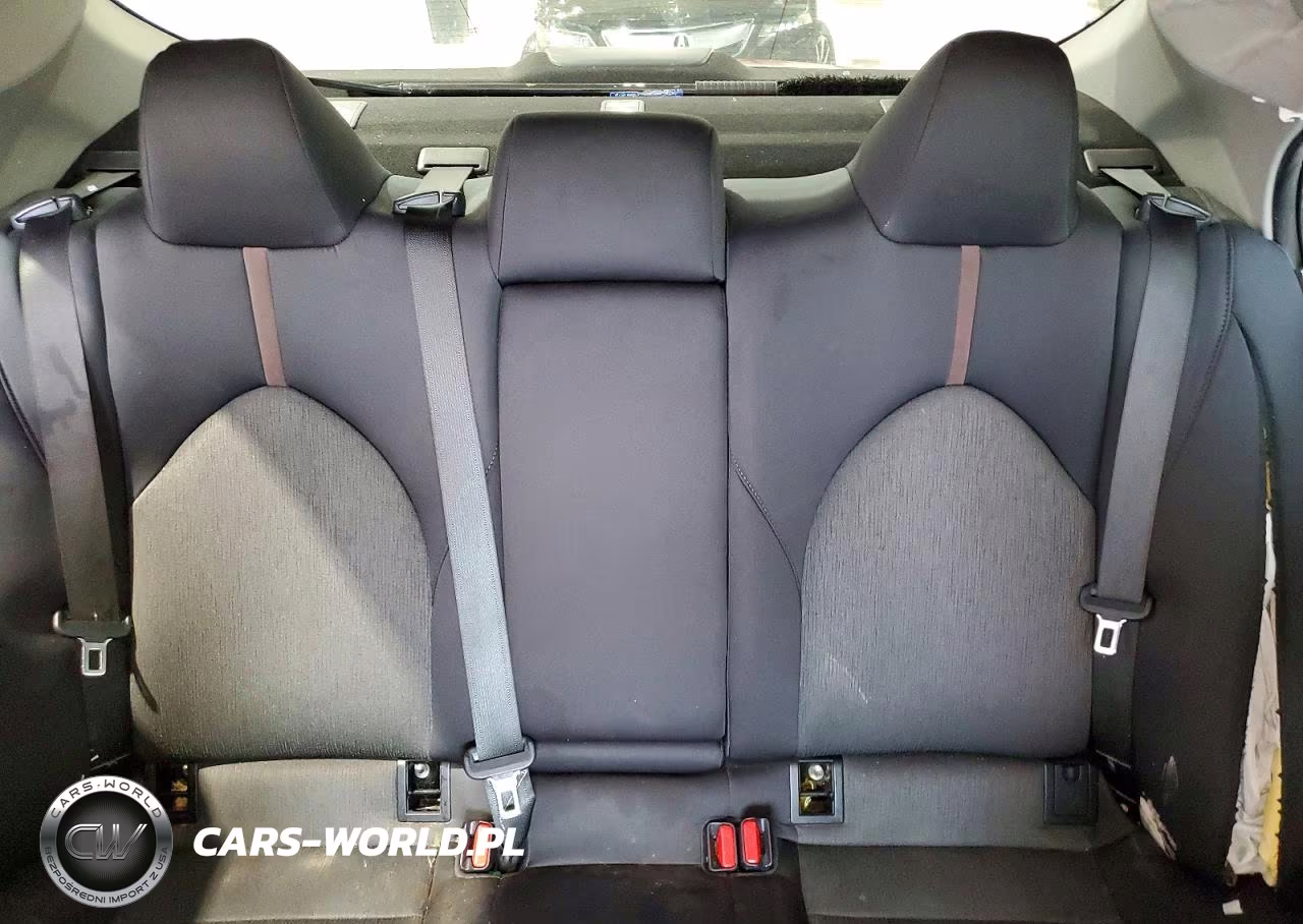 2018 Toyota Camry Le VIN:4T1B11HK6JU668067 - 10