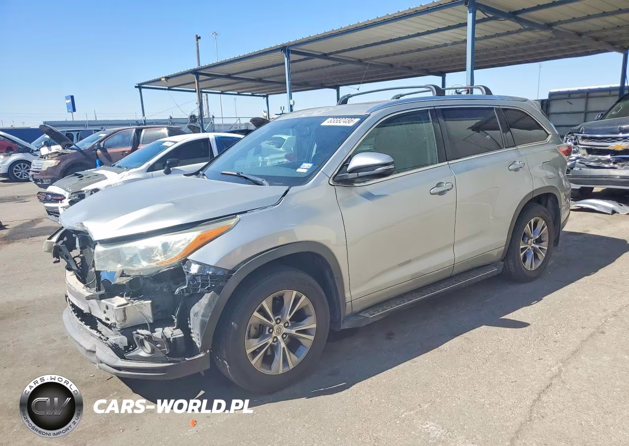 2015 Toyota Highlander Xle VIN:5TDJKRFH8FS191852 - 1