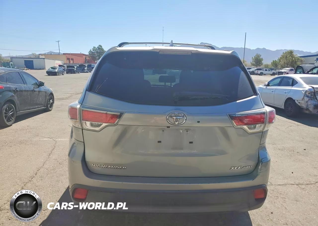 2015 Toyota Highlander Xle VIN:5TDJKRFH8FS191852 - 6