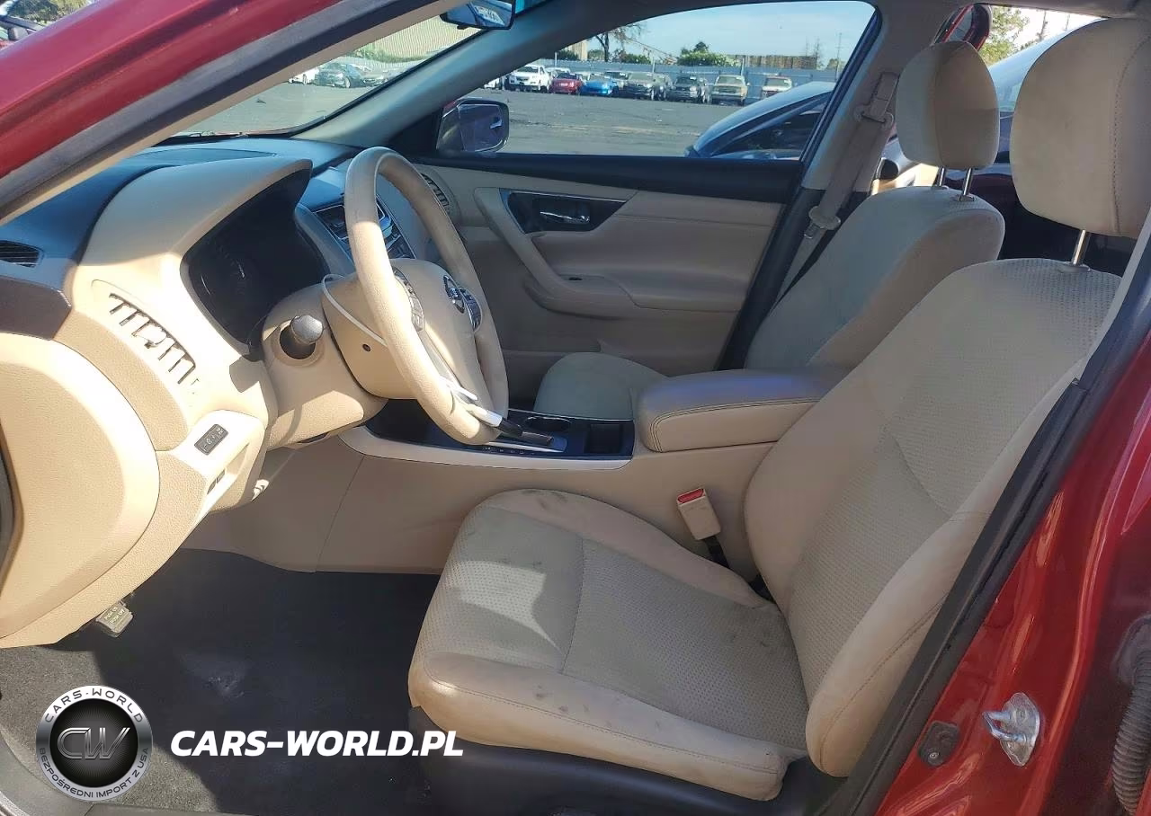 2015 Nissan Altima 2.5 S VIN:1N4AL3AP2FC260518 - 7