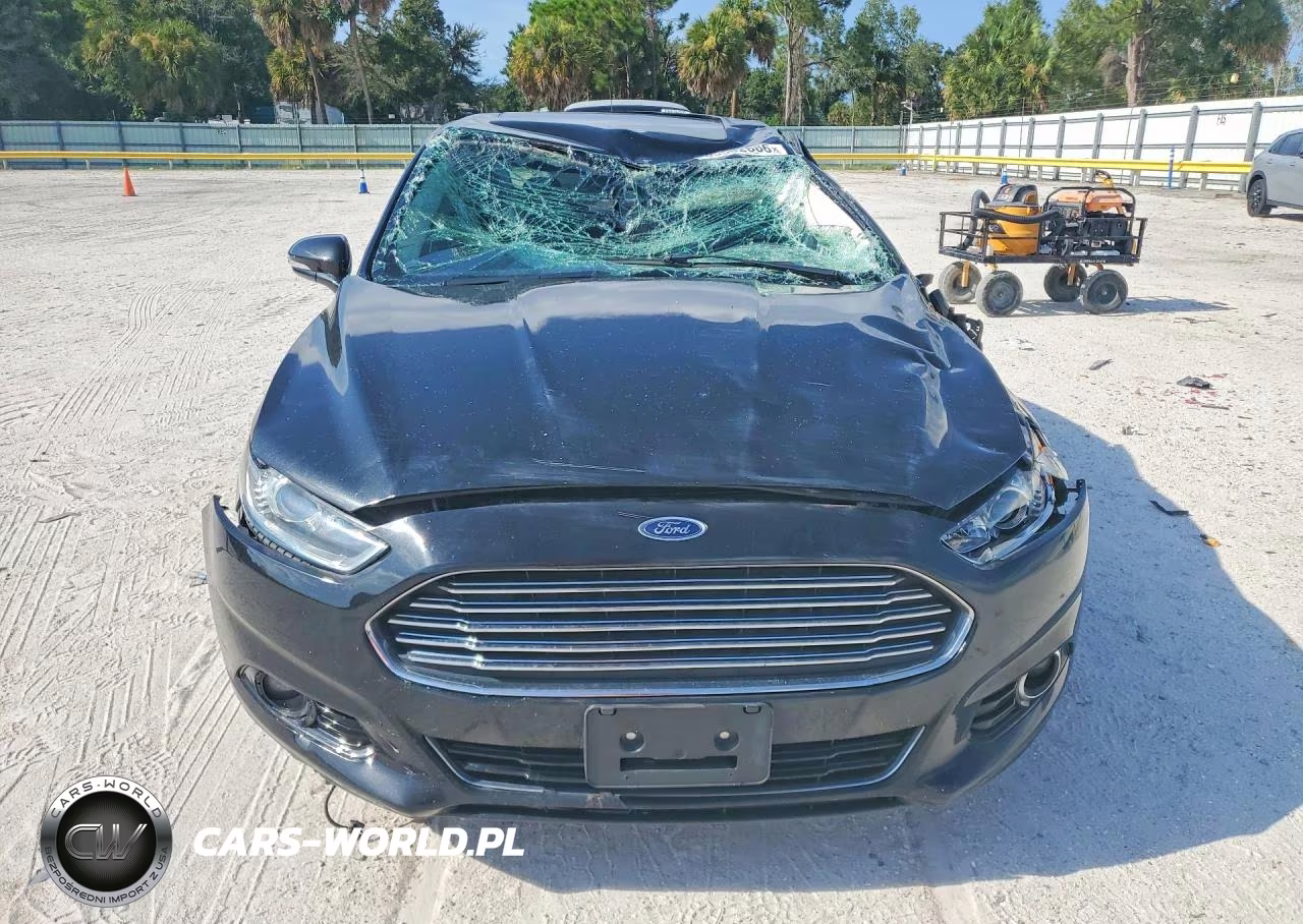 2015 Ford Fusion Titanium VIN:3FA6P0D98FR113756 - 5