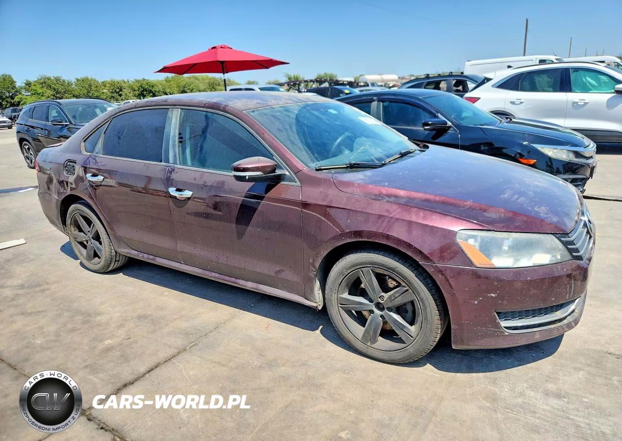 2013 Volkswagen Passat S VIN:1VWAP7A38DC042256 - 4