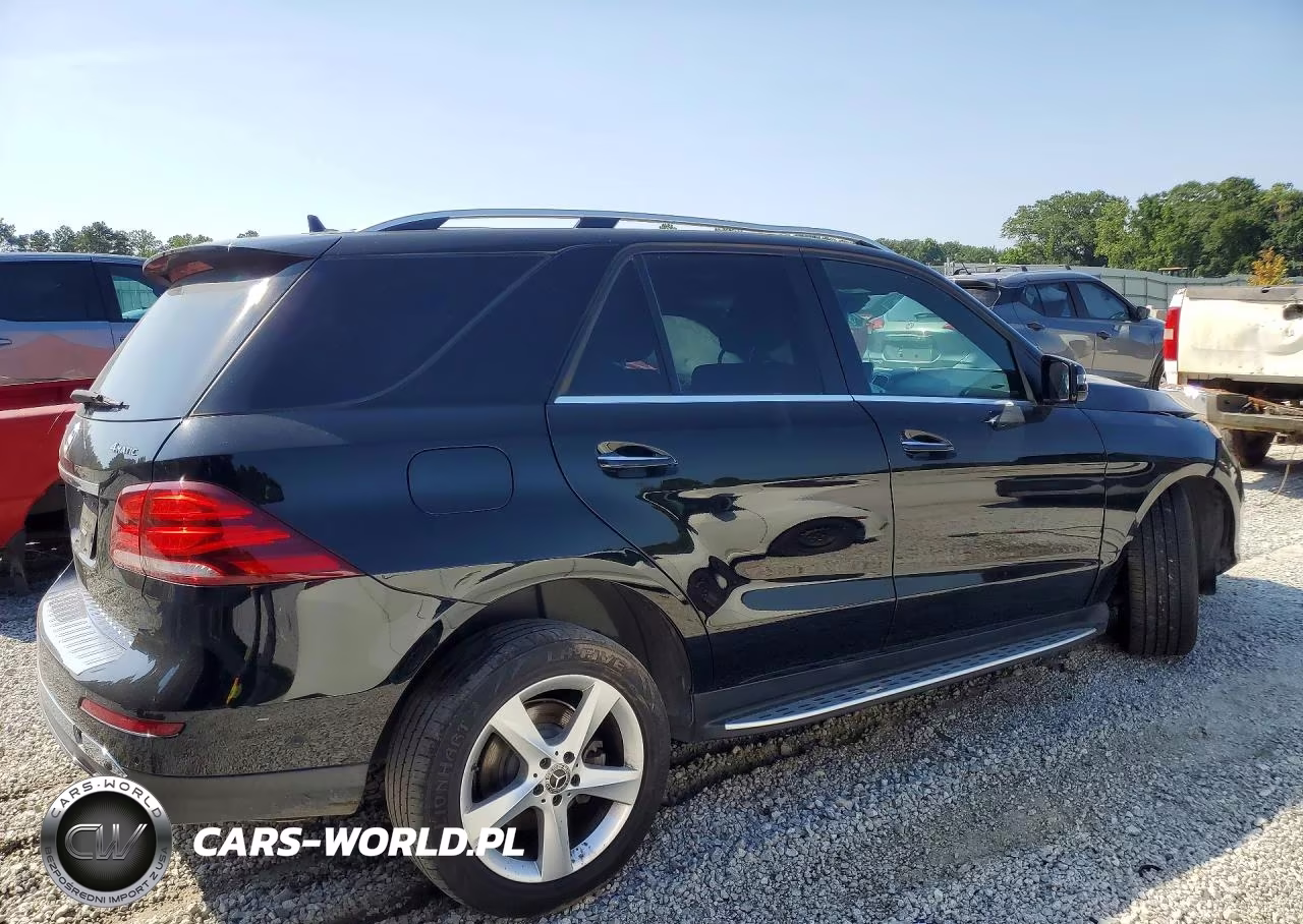 2018 Mercedes-Benz Gle 350 4Matic VIN:4JGDA5HB4JB065615 - 3
