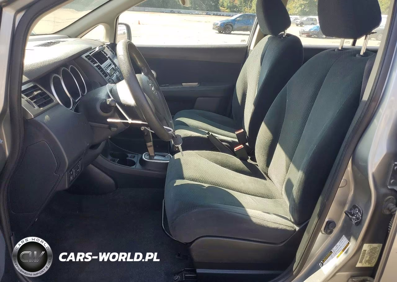 2010 Nissan Versa 1.8 S VIN:3N1BC1CP4AL462115 - 7