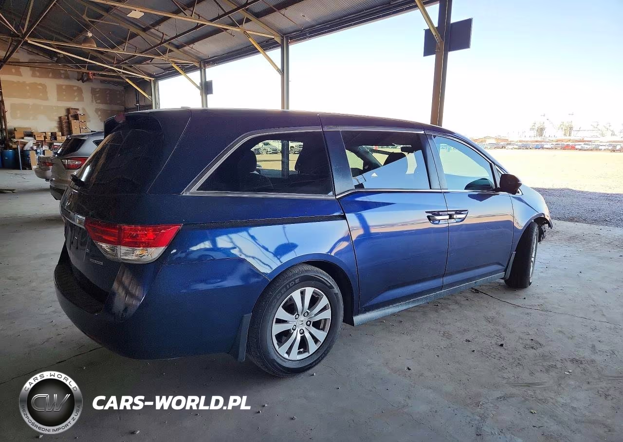 2016 Honda Odyssey Se VIN:5FNRL5H38GB134874 - 3