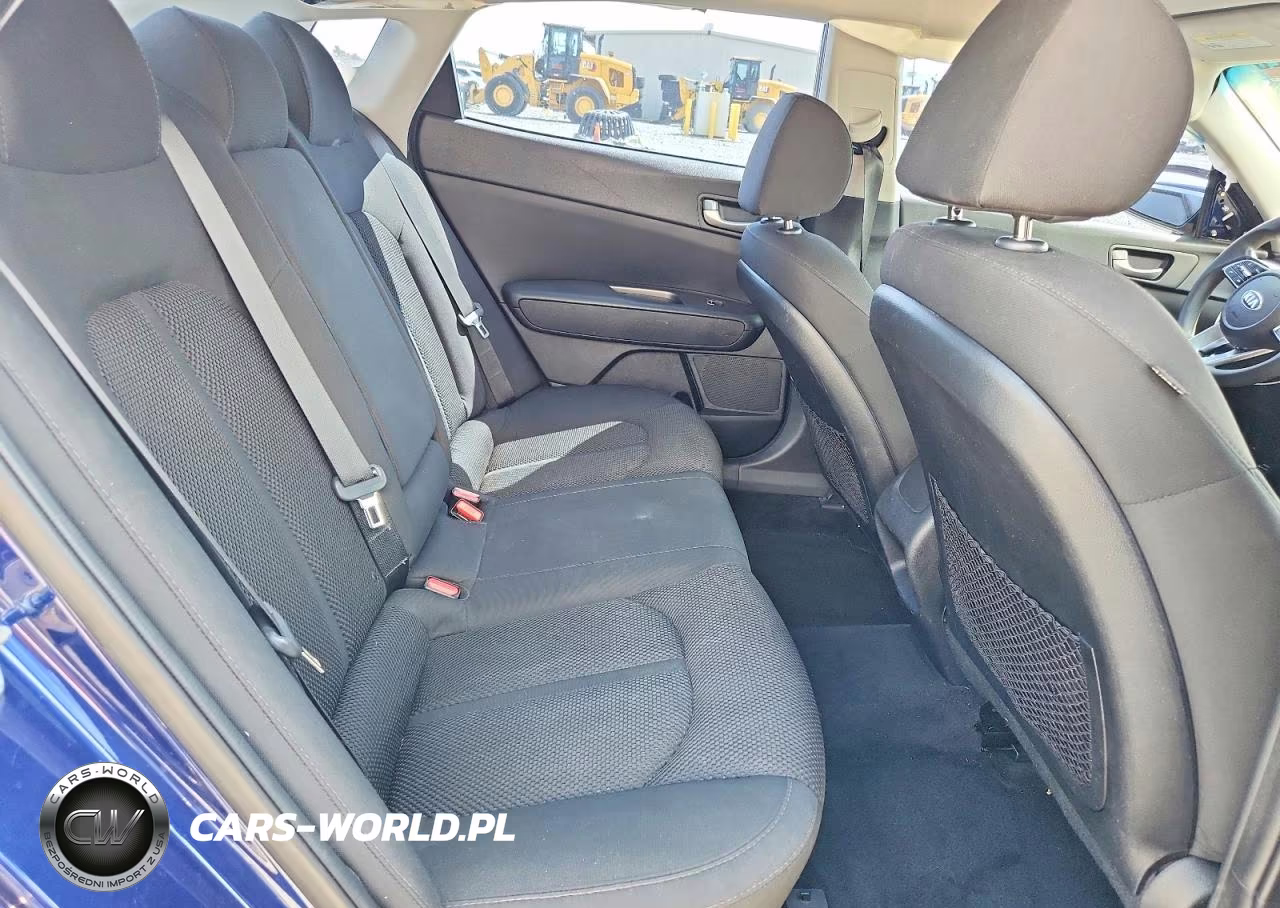 2019 Kia Optima Lx VIN:5XXGT4L32KG345910 - 10