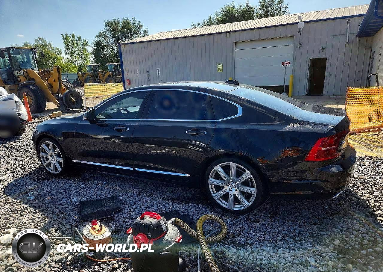 2019 Volvo S90 T6 Inscription VIN:LVYA22ML2KP080659 - 2