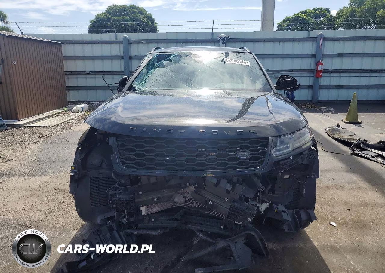 2019 Land Rover Range Rover S VIN:SALYL2FV3KA212406 - 10