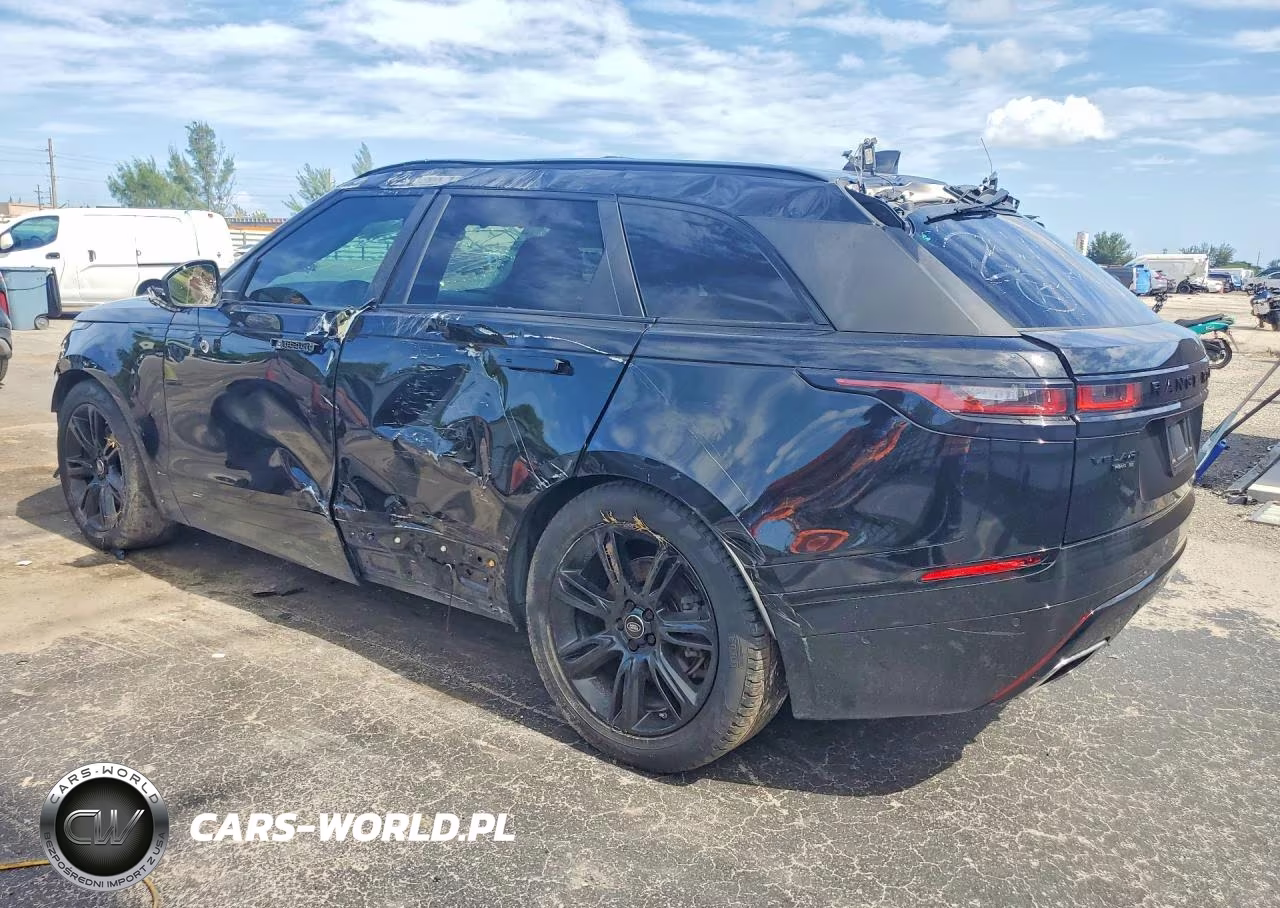2019 Land Rover Range Rover S VIN:SALYL2FV3KA212406 - 3