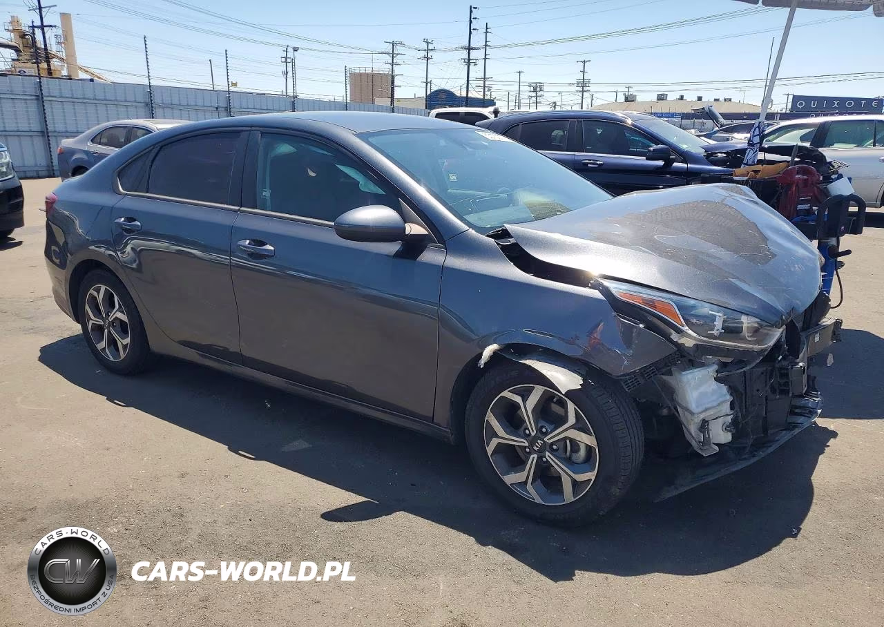 2021 Kia Forte Lxs VIN:3KPF24AD5ME292299 - 4