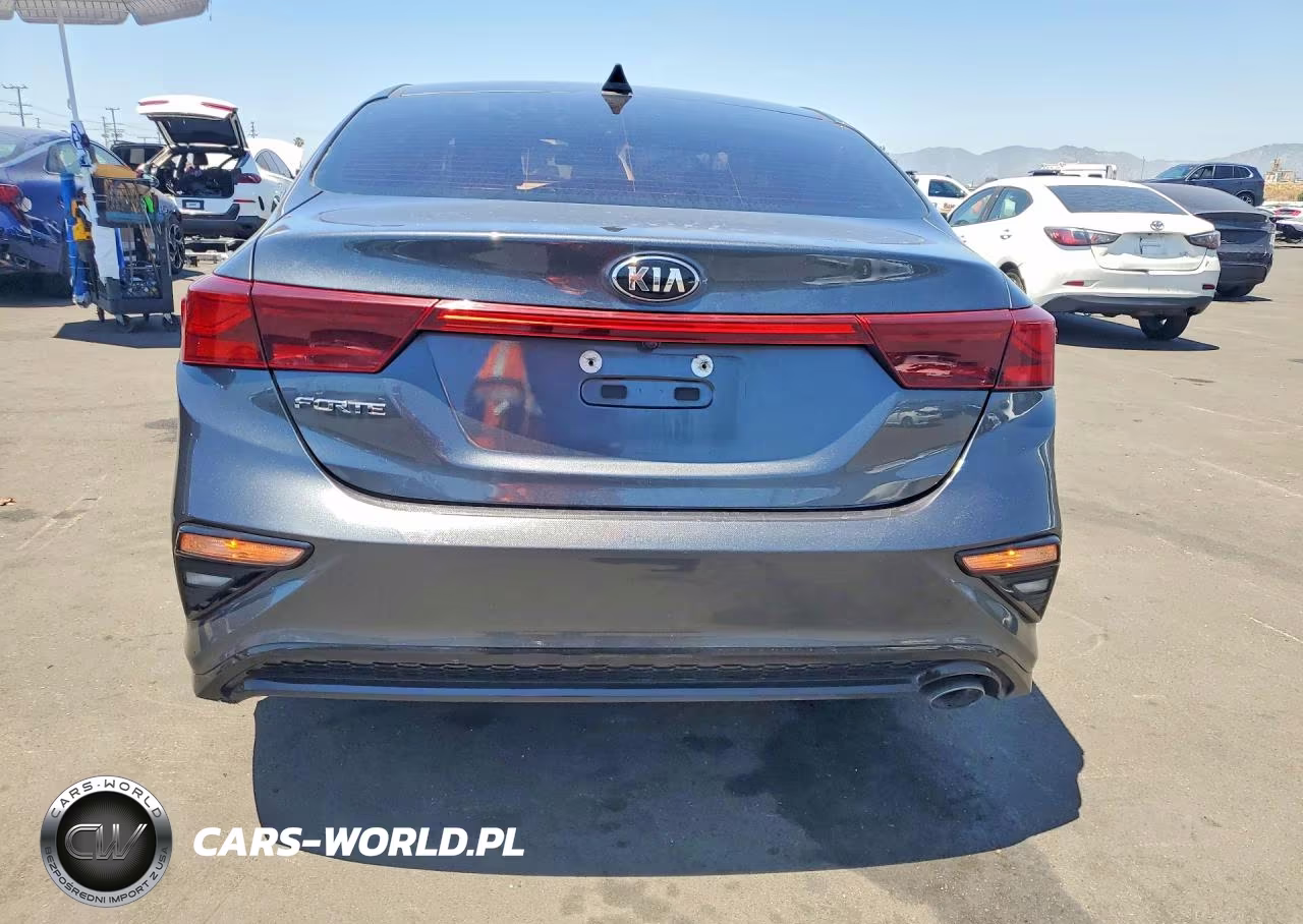 2021 Kia Forte Lxs VIN:3KPF24AD5ME292299 - 6