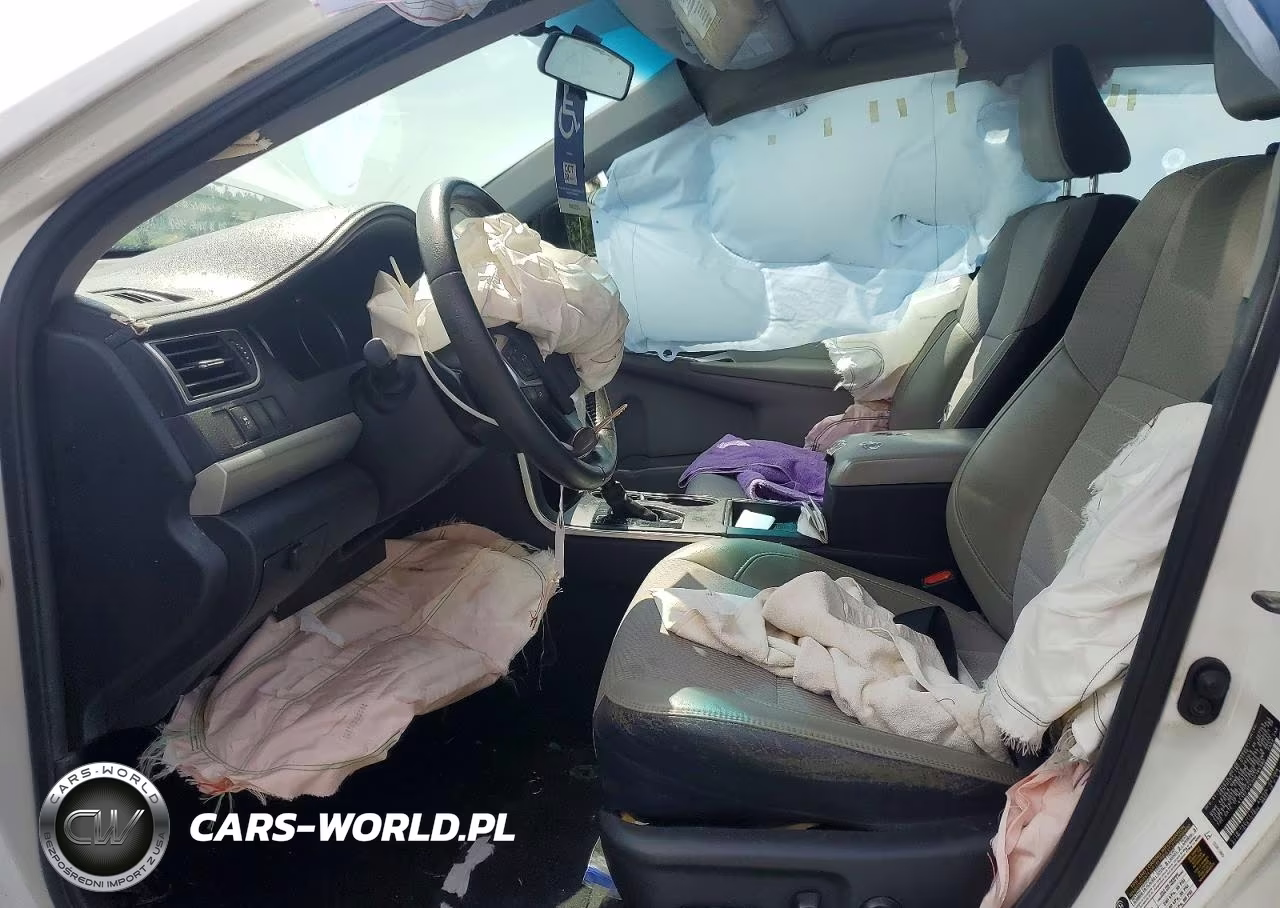 2016 Toyota Camry Se VIN:4T1BF1FK3GU185990 - 14