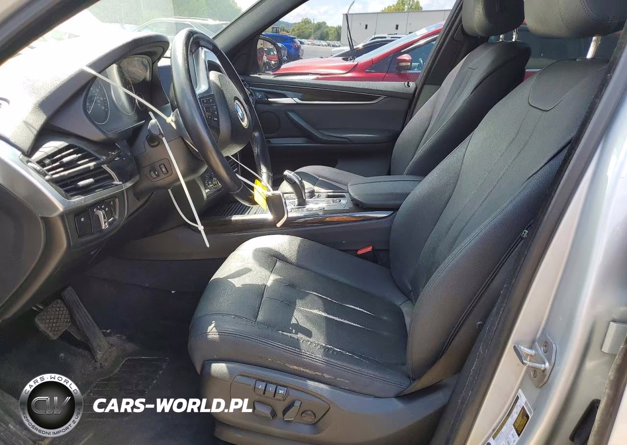 2018 BMW X5 xDrive35I VIN:5UXKR0C59J0X87536 - 7