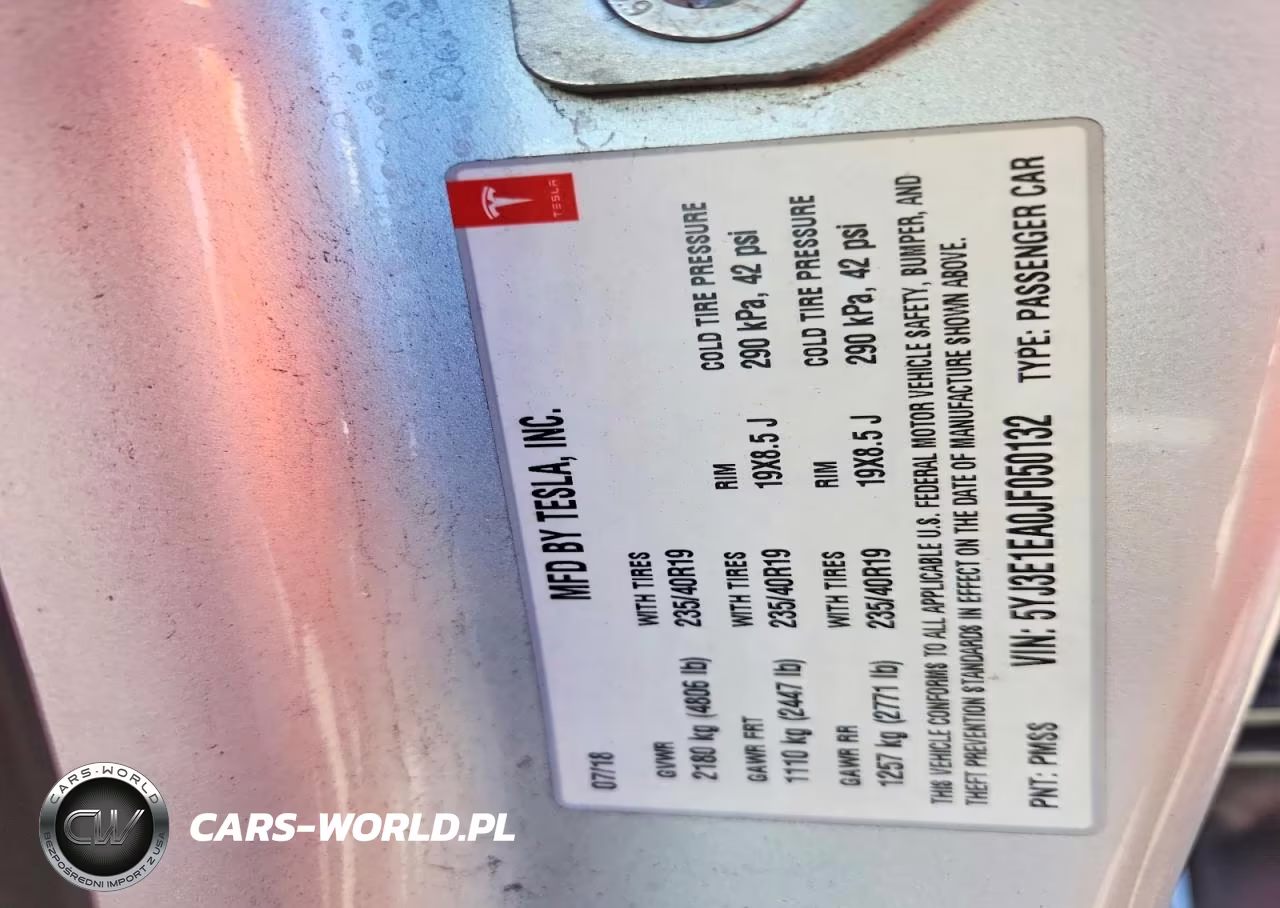 2018 Tesla Model 3 VIN:5YJ3E1EA0JF050132 - 12