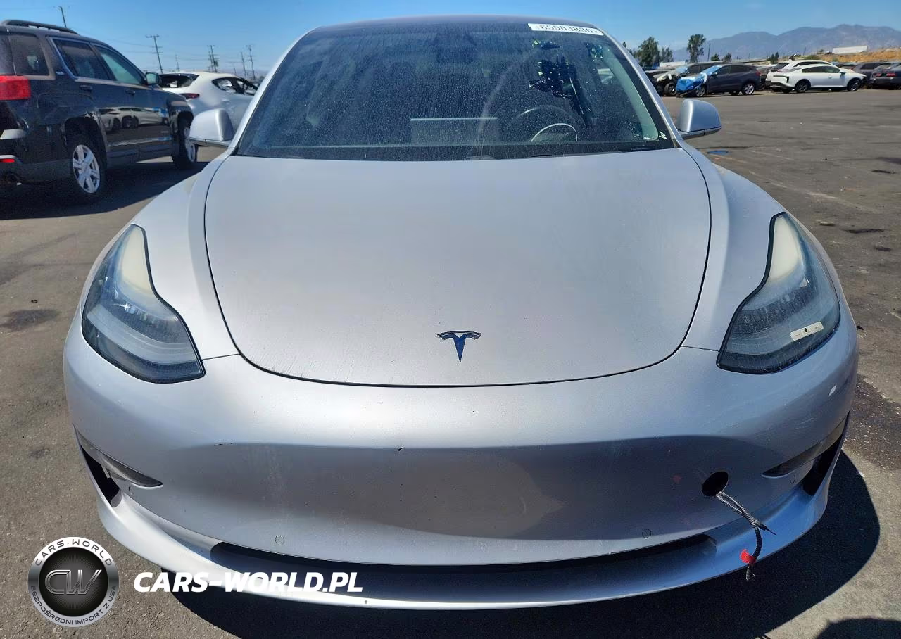 2018 Tesla Model 3 VIN:5YJ3E1EA0JF050132 - 5