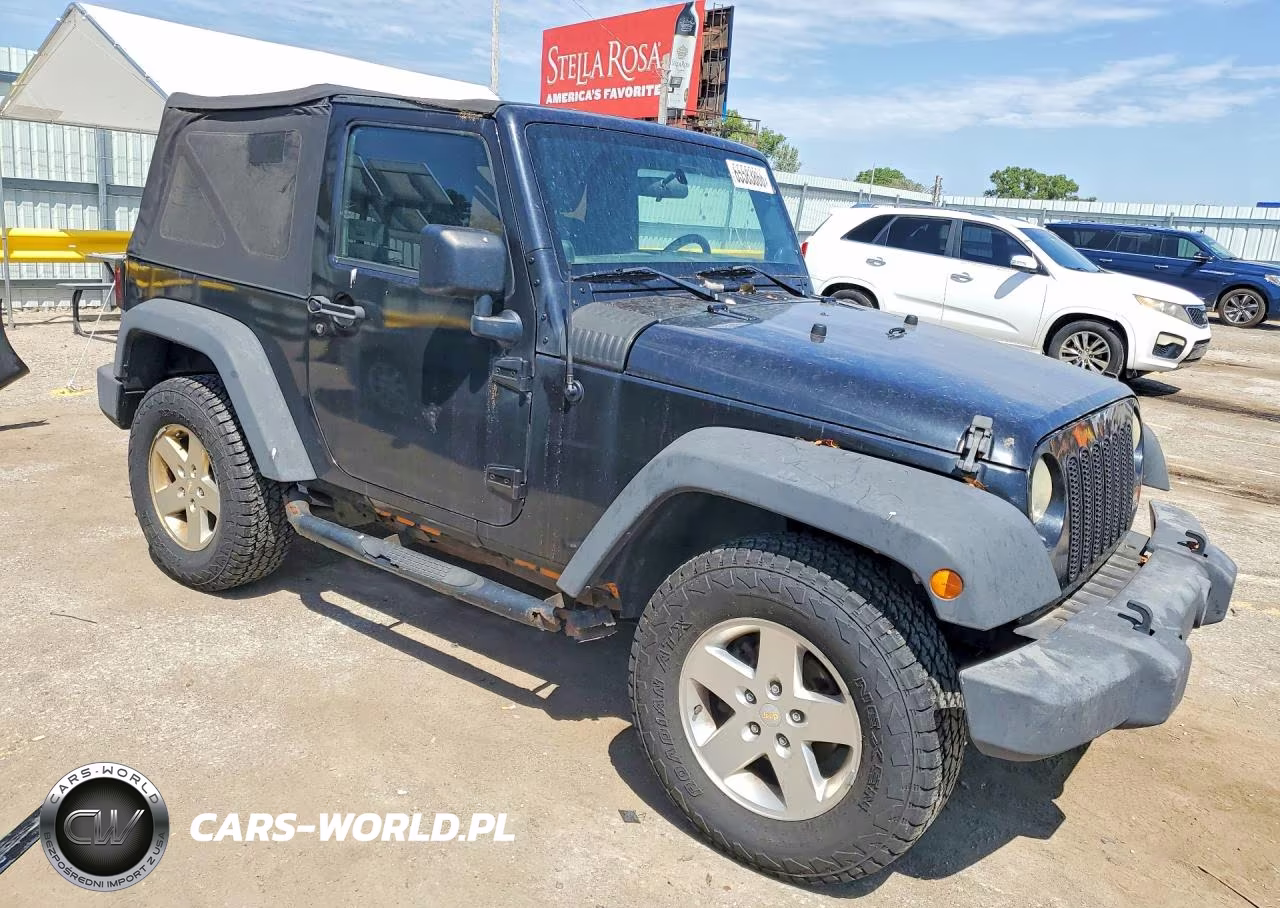 2012 Jeep Wrangler Sport VIN:1C4AJWAG7CL171699 - 4
