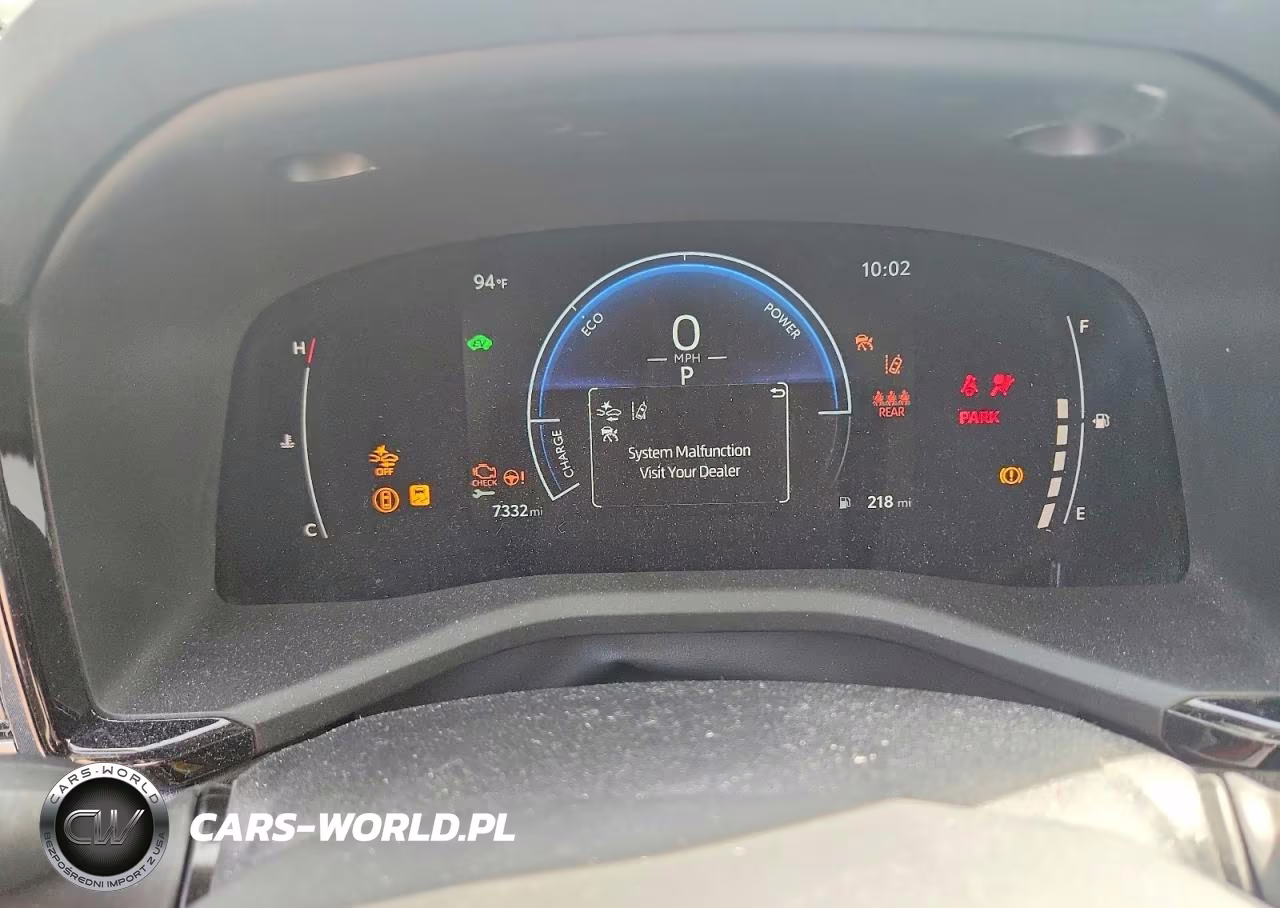 2025 Toyota Camry Le VIN:4T1DAACKXSU564795 - 9