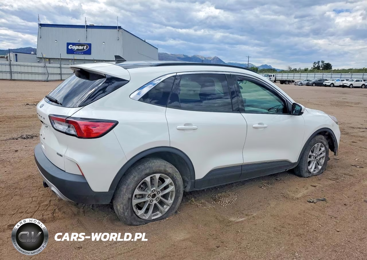 2021 Ford Escape Se VIN:1FMCU9BZ1MUA05347 - 3