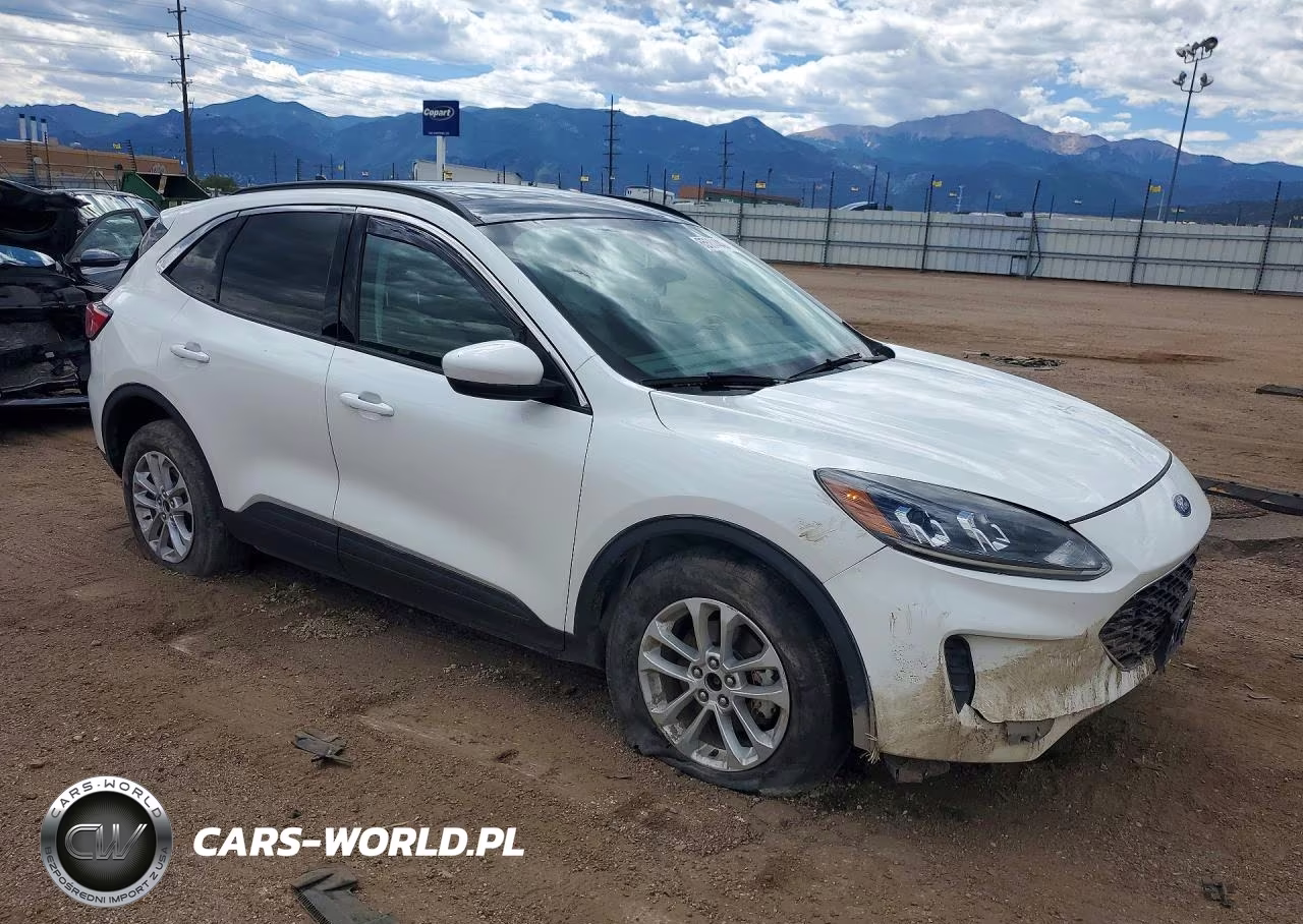 2021 Ford Escape Se VIN:1FMCU9BZ1MUA05347 - 4