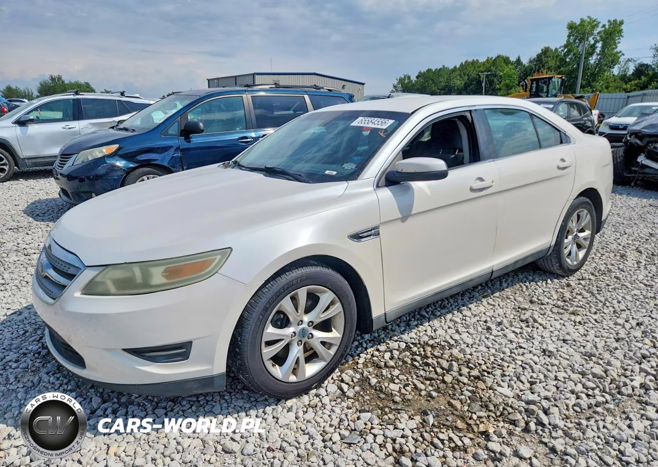 2010 Ford Taurus Sel