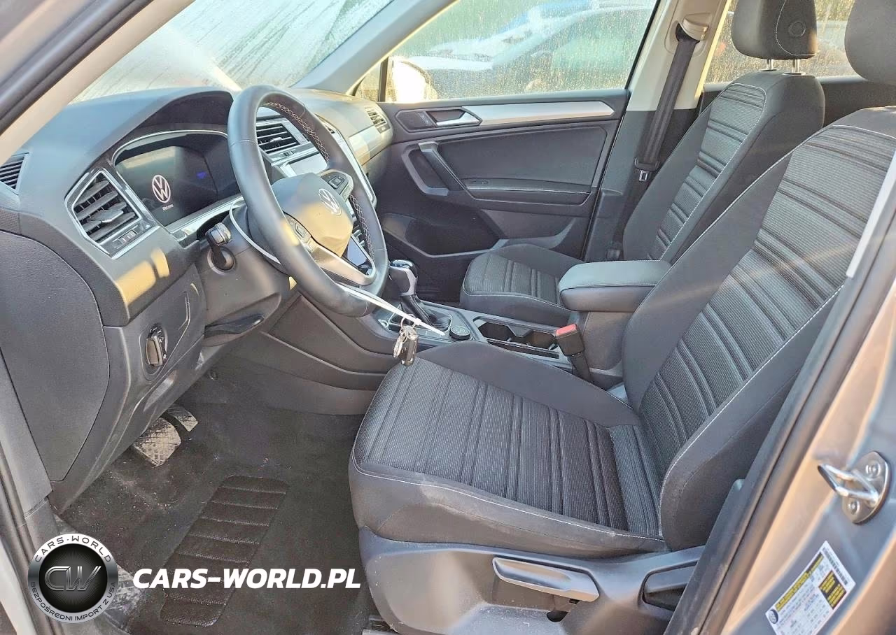 2024 Volkswagen Tiguan S VIN:3VVFB7AX1RM107546 - 7