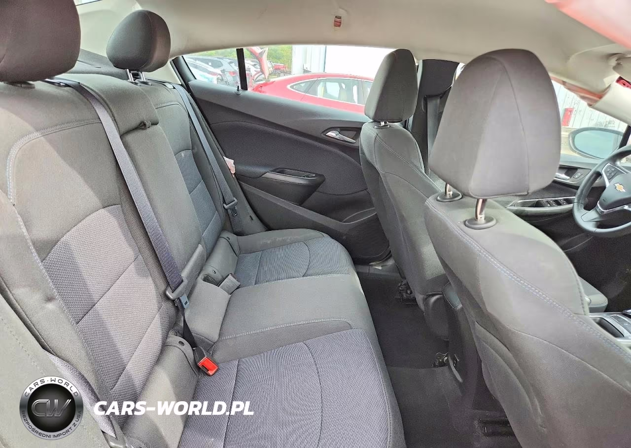 2018 Chevrolet Cruze Lt VIN:1G1BE5SMXJ7142753 - 10
