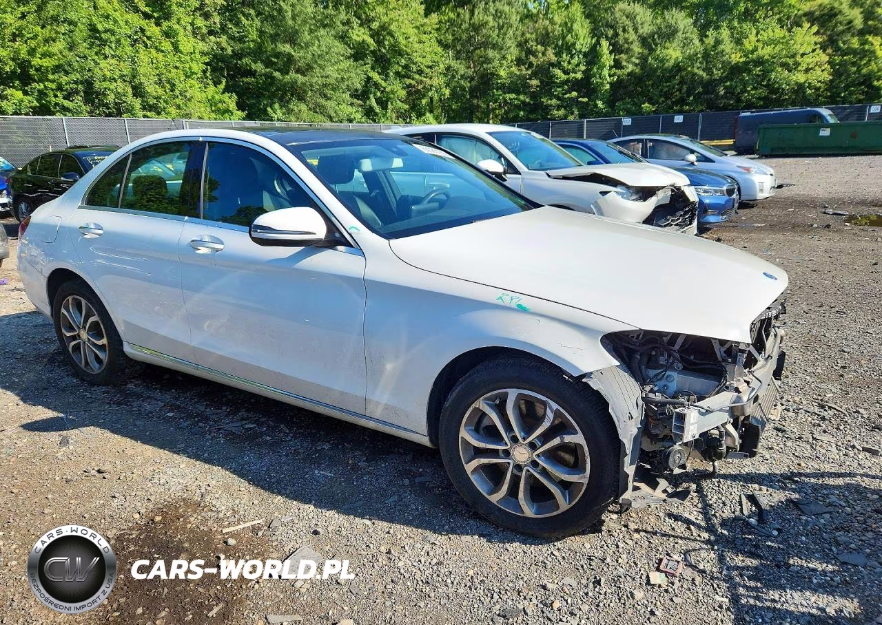 2015 Mercedes-Benz C 300 4Matic VIN:55SWF4KB8FU024750 - 4