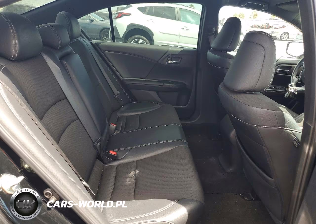2017 Honda Accord Sport VIN:1HGCR2F69HA081663 - 10