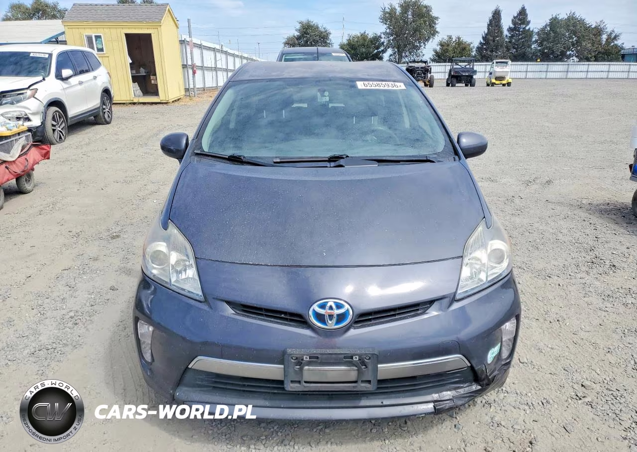 2014 Toyota Prius Plug-In Hybrid Base VIN:JTDKN3DP7E3063864 - 5