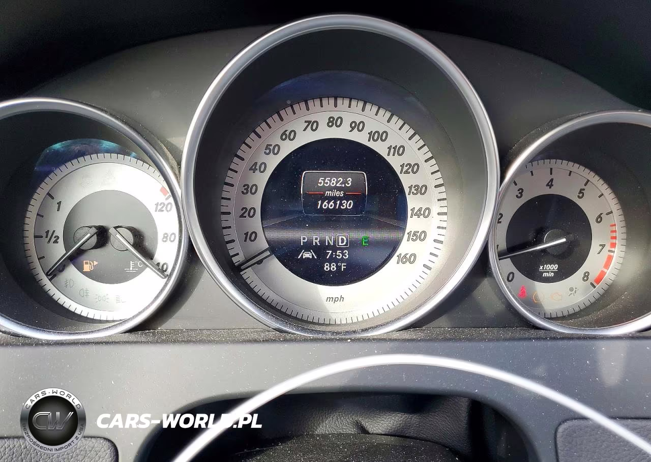 2013 Mercedes-Benz C 250 VIN:WDDGJ4HB3DF956395 - 9