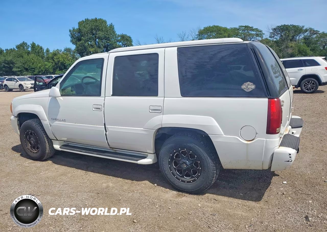 2000 Cadillac Escalade Luxury VIN:1GYEK63R0YR230359 - 2