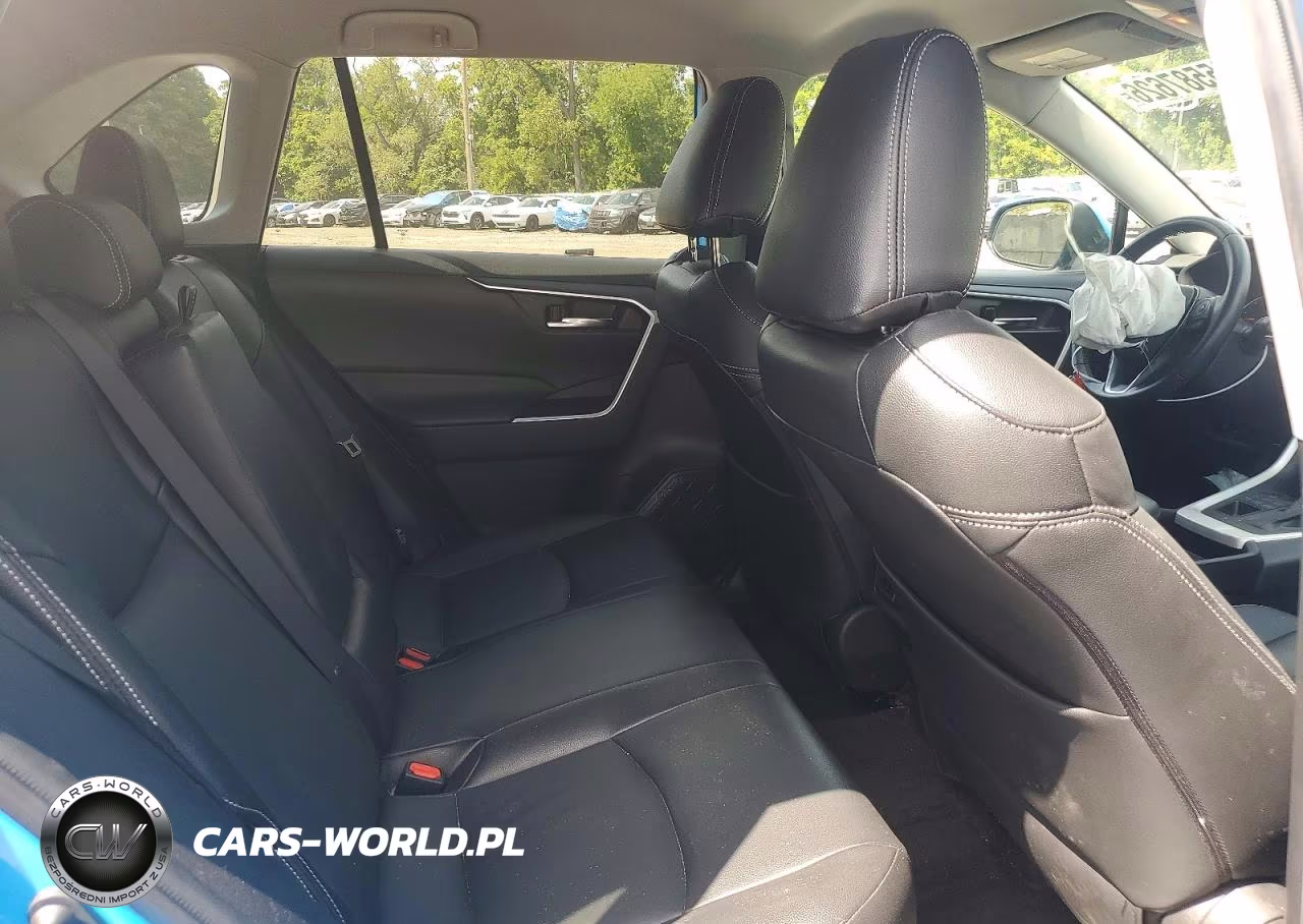 2021 Toyota Rav4 Xle VIN:2T3P1RFV0MW244669 - 11