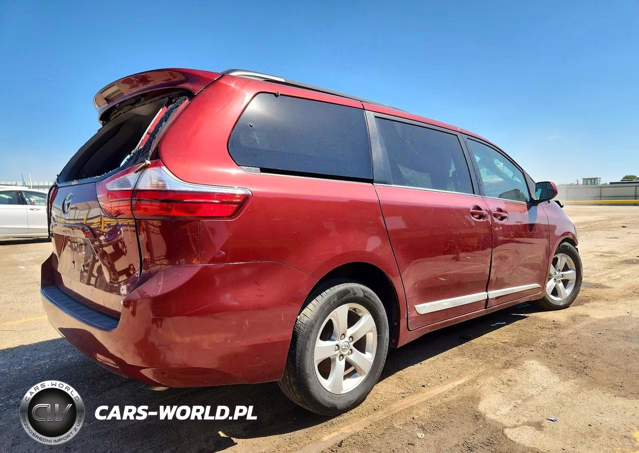2017 Toyota Sienna Le VIN:5TDKZ3DC4HS896557 - 3