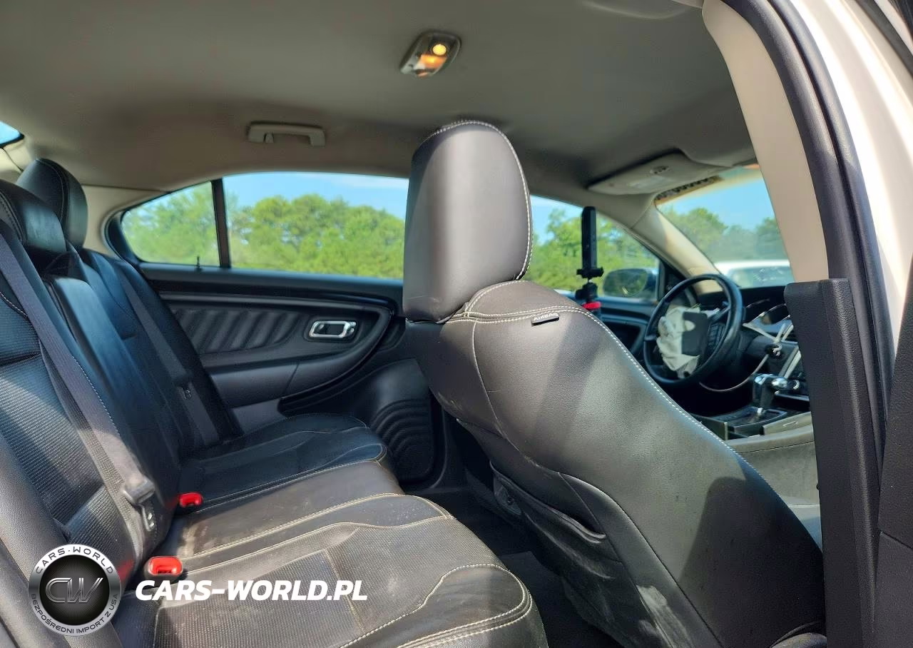 2010 Ford Taurus Limited VIN:1FAHP2FW3AG133923 - 10