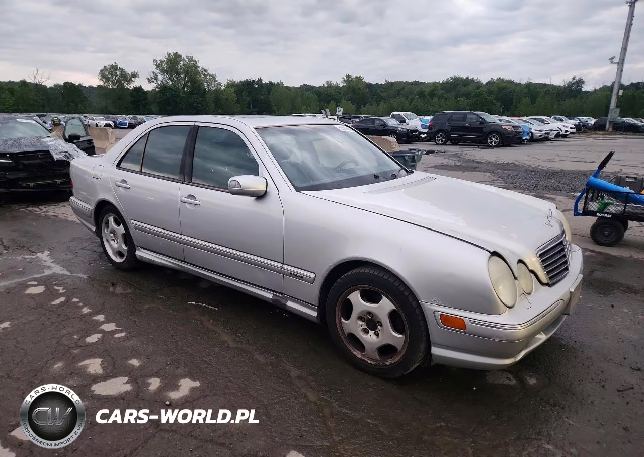 2000 Mercedes-Benz E 430 VIN:WDBJF70J7YB065964 - 4