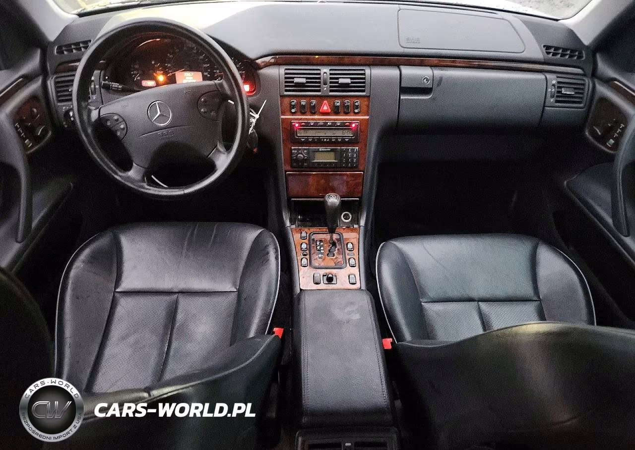 2000 Mercedes-Benz E 430 VIN:WDBJF70J7YB065964 - 8