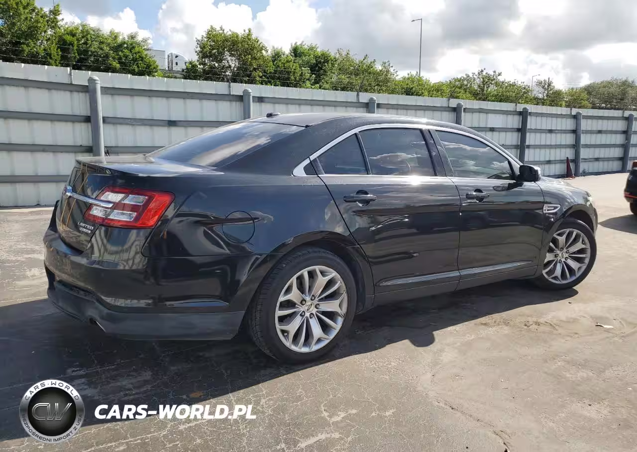 2015 Ford Taurus Limited VIN:1FAHP2F87FG134310 - 3
